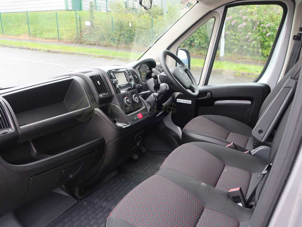 Peugeot Boxer Professional 17 Seat Minibus Flexi CanDrive Internal CAB Seats