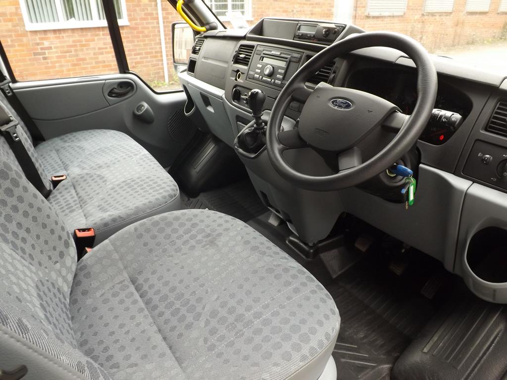 2014 Ford Transit 17 Seat 6 Speed White Minibus Tachograph COIF PSV MOT